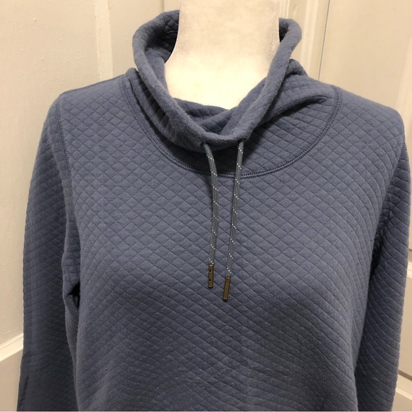 Ll Bean ladies quilted turtleneck sweater size large - Picture 2 of 6